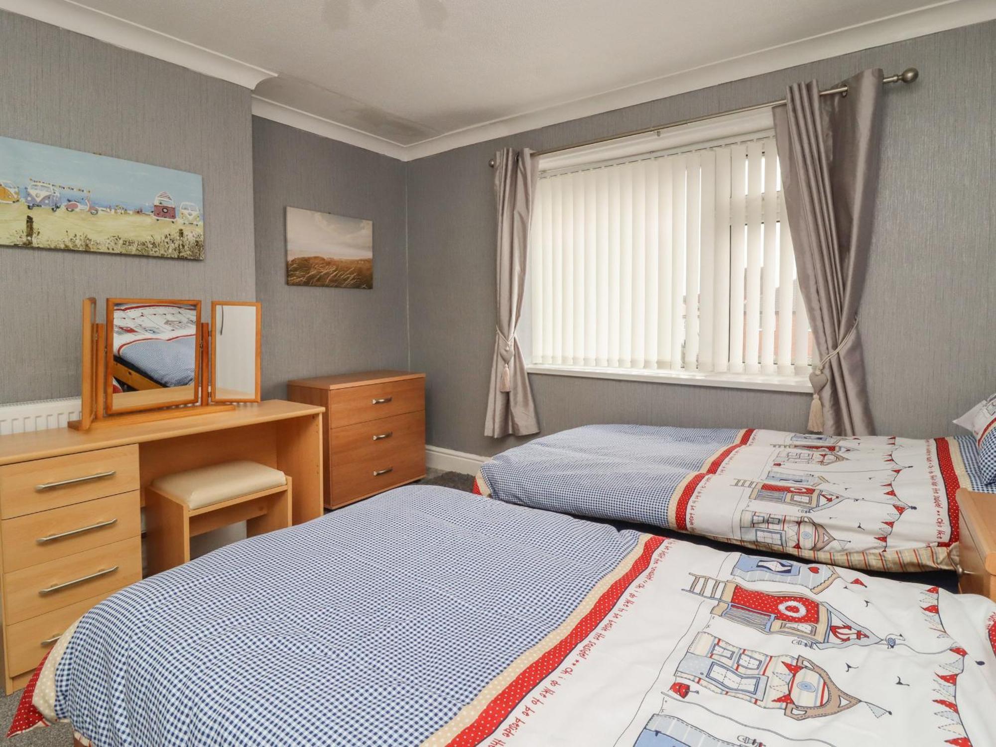19 Slinger Road Villa Cleveleys Bagian luar foto